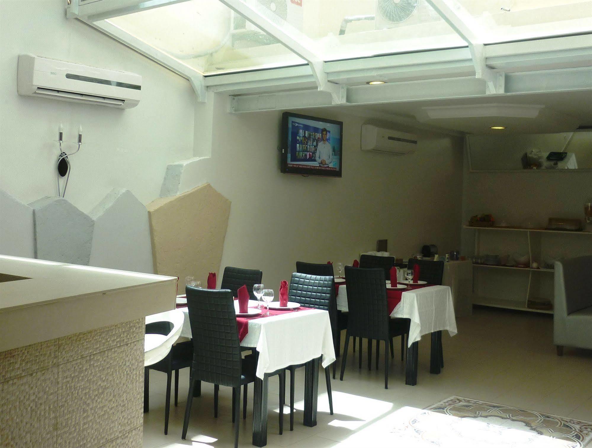 Sargal Hotel Dakar Exterior photo